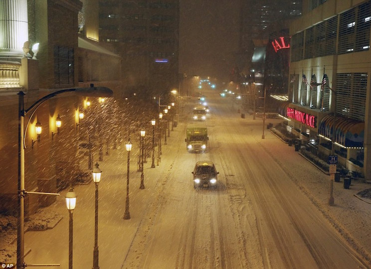 Diez muertos por mega tormenta invernal Jonas en EEUU