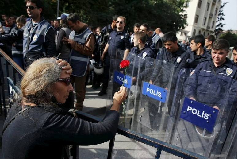 Turquía homenajea a las víctimas del atentado de Ankara