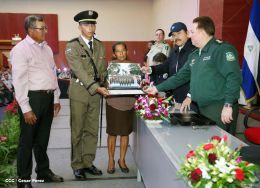 Daniel y Rosario presiden graduación de cadetes del Ejército de Nicaragua