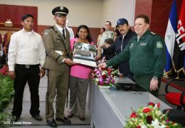 Daniel y Rosario presiden graduación de cadetes del Ejército de Nicaragua