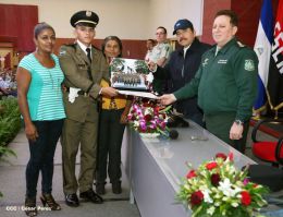 Daniel y Rosario presiden graduación de cadetes del Ejército de Nicaragua