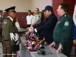 Daniel y Rosario presiden graduación de cadetes del Ejército de Nicaragua