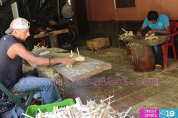 Artesanos de Masaya presentan variada oferta de productos tradicionales para la Gritería y Purísimas