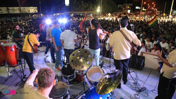 ¡NICARAGUA ESTÁ CON VOS, EVO!