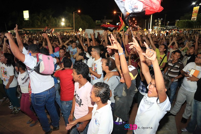 ¡NICARAGUA ESTÁ CON VOS, EVO!