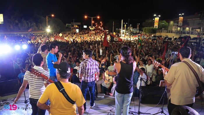 ¡NICARAGUA ESTÁ CON VOS, EVO!