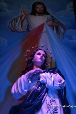 Cardenal Brenes inaugura la celebración de la Purísima con el grito de “¿Quién Causa Tanta Alegría?”