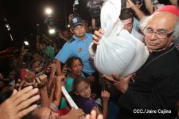 Cardenal Brenes inaugura la celebración de la Purísima con el grito de “¿Quién Causa Tanta Alegría?”