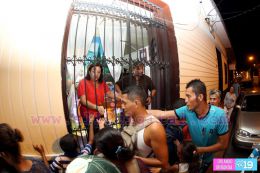 Nicaragüenses desbordados en fe durante tradicional Gritería en León