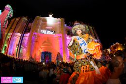 Nicaragüenses desbordados en fe durante tradicional Gritería en León