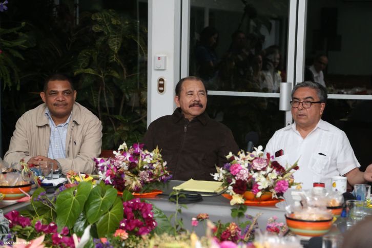 Presidente Daniel sostiene encuentro con Grupo de Consejeros del BID