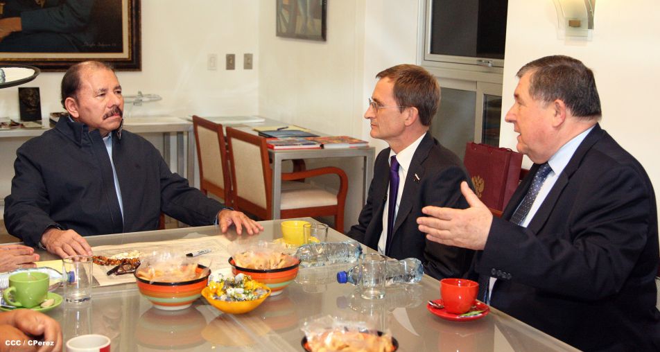 Presidente Daniel se reúne con Vicepresidente de la Duma Estatal de la Asamblea Federal de Rusia