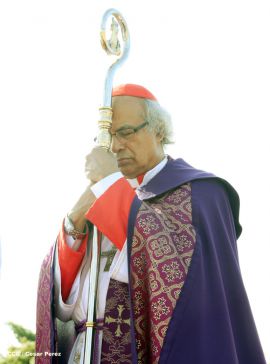 En el inicio del Año de la Misericordia iglesia abre Puerta Santa en Catedral de Managua