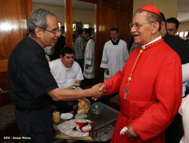 En el inicio del Año de la Misericordia iglesia abre Puerta Santa en Catedral de Managua
