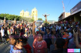 Llegan peregrinación a El Sauce en devoción por el Señor de los Milagros