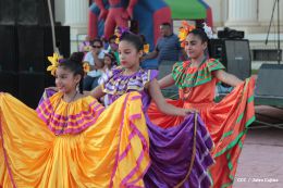 Inauguran Plaza 22 de Agosto en Managua