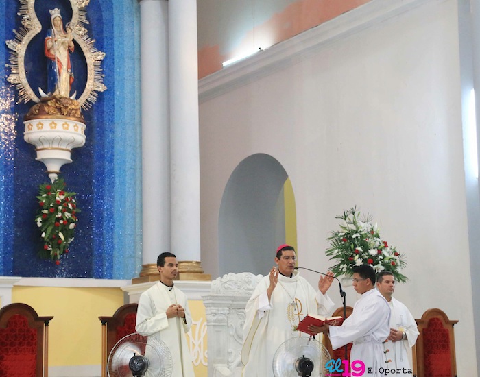 Granadinos festejan a Beata Sor María Romero