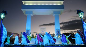 Daniel y Rosario participan en solemne ceremonia del centenario del Inmortal Rubén Darío en León