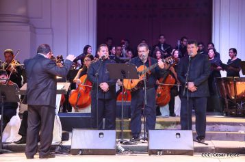 León conmemora con jornada especial centenario del poeta Rubén Darío