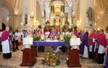 León conmemora con jornada especial centenario del poeta Rubén Darío