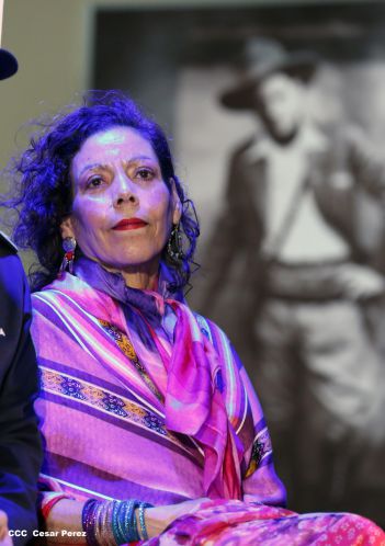 Daniel y Rosario conmemoran el 82 aniversario del tránsito a la inmortalidad del General Sandino