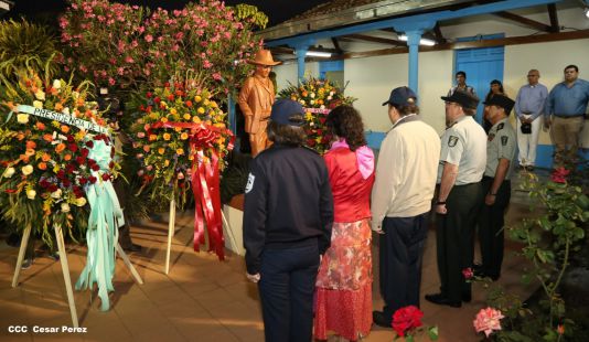 Daniel y Rosario conmemoran el 82 aniversario del tránsito a la inmortalidad del General Sandino
