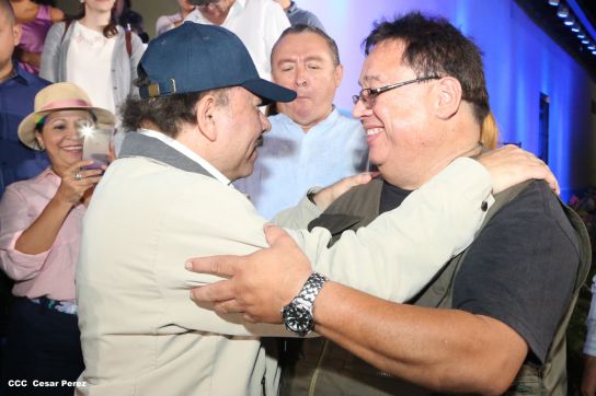 Daniel y Rosario conmemoran el 82 aniversario del tránsito a la inmortalidad del General Sandino