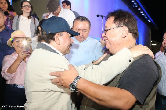 Daniel y Rosario conmemoran el 82 aniversario del tránsito a la inmortalidad del General Sandino