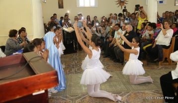 Asamblea Nacional sesiona por el centenario natal de Fray Odorico D'Andrea