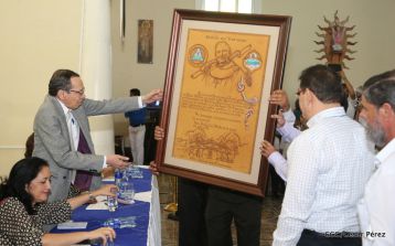 Asamblea Nacional sesiona por el centenario natal de Fray Odorico D'Andrea