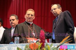 Asamblea Nacional entrega Ley que declara Prócer de la Paz y la Reconciliación a Cardenal Miguel Obando