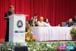 Asamblea Nacional entrega Ley que declara Prócer de la Paz y la Reconciliación a Cardenal Miguel Obando