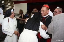 Asamblea Nacional entrega Ley que declara Prócer de la Paz y la Reconciliación a Cardenal Miguel Obando