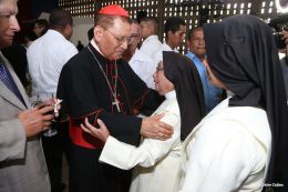 Asamblea Nacional entrega Ley que declara Prócer de la Paz y la Reconciliación a Cardenal Miguel Obando
