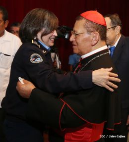 Asamblea Nacional entrega Ley que declara Prócer de la Paz y la Reconciliación a Cardenal Miguel Obando