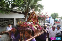 Masaya celebra un año más a San Lázaro con el tradicional desfile de mascotas