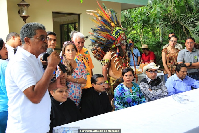 Alcaldesa Daysi Torres recibe mayordomía Fiestas Santo Domingo 2013