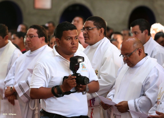 Misa Crismal en Catedral de Managua