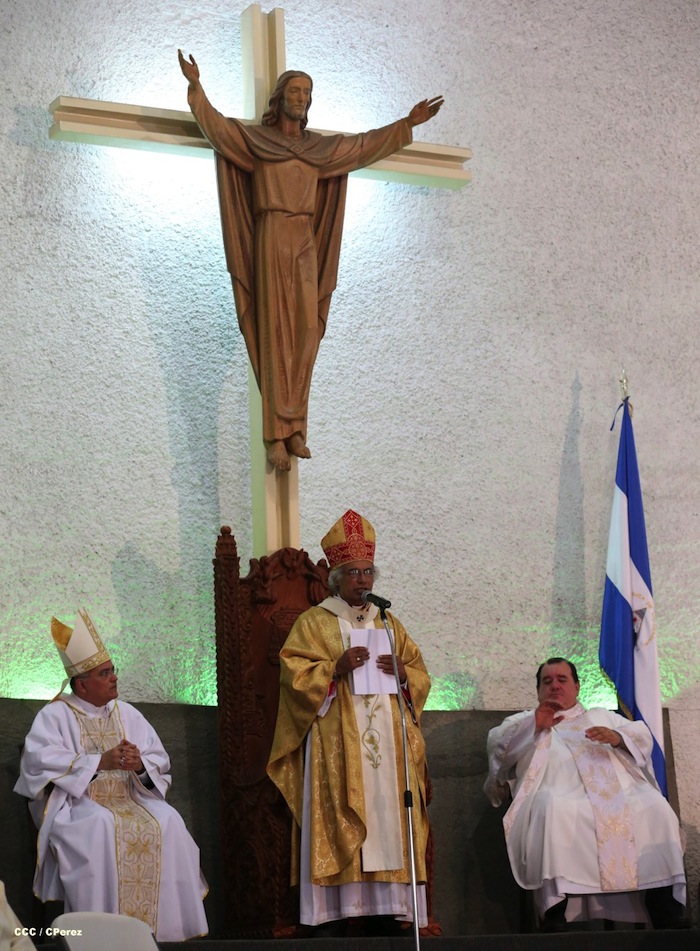 Misa Crismal en Catedral de Managua