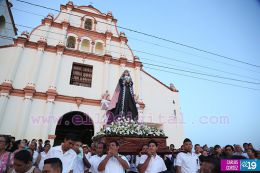 Elaboran Alfombras Pasionarias y realizan tradicional Santo Entierro en León