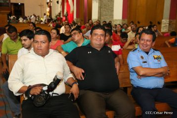Cardenal Brenes preside Vigilia Pascual