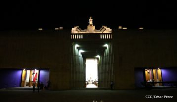 Cardenal Brenes preside Vigilia Pascual