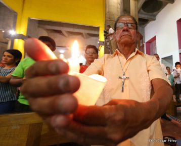 Cardenal Brenes preside Vigilia Pascual