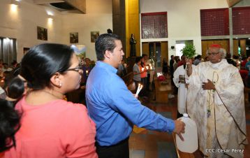 Cardenal Brenes preside Vigilia Pascual