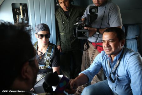 Explorador Sam Cossman sobrevuela los  volcanes de Nicaragua