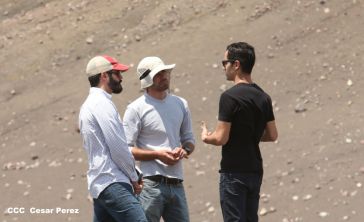 Cossman planifica su descenso hacia el potente lago de lava del Volcán Masaya