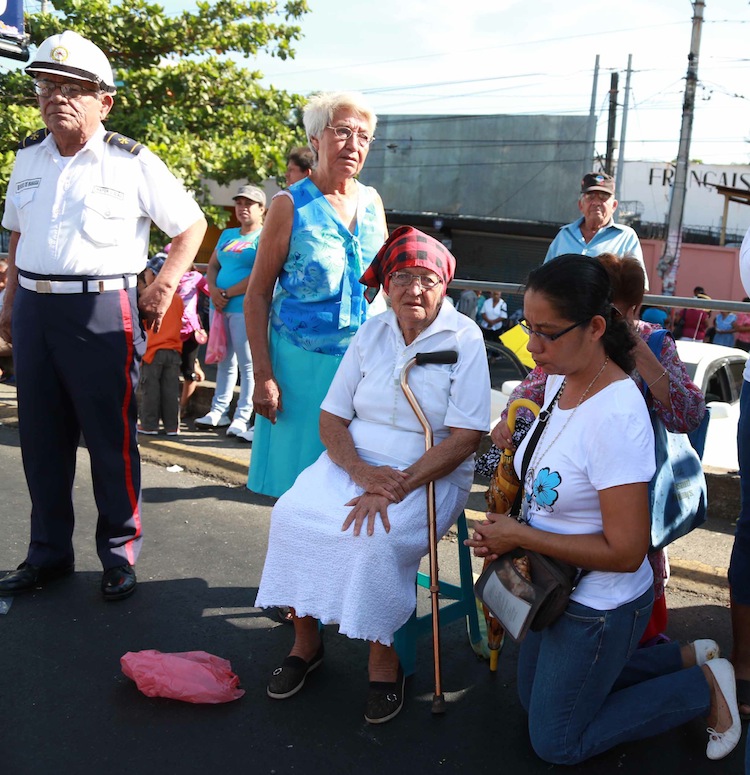 Viacrucis de Viernes Santo en Managua