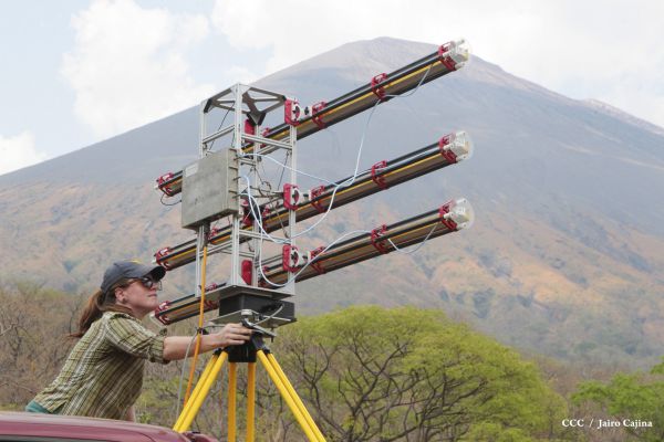 Científicos-expertos de EE.UU realizan monitoreo de mapeo en laderas del volcán San Cristóbal