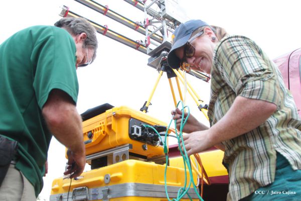 Científicos-expertos de EE.UU realizan monitoreo de mapeo en laderas del volcán San Cristóbal