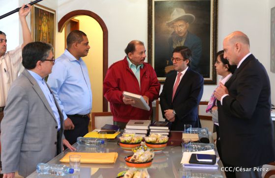 Presidente Daniel Ortega recibe a Luis Alberto Moreno, presidente del BID
